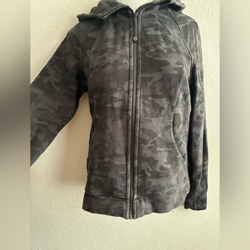 Lululemon Women's Scuba Hoodie Light Cotton Fleece Incognito Camo Gray 12 - Picture 5 of 13